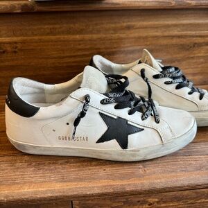 Golden Goose Superstar Leather Sneaker